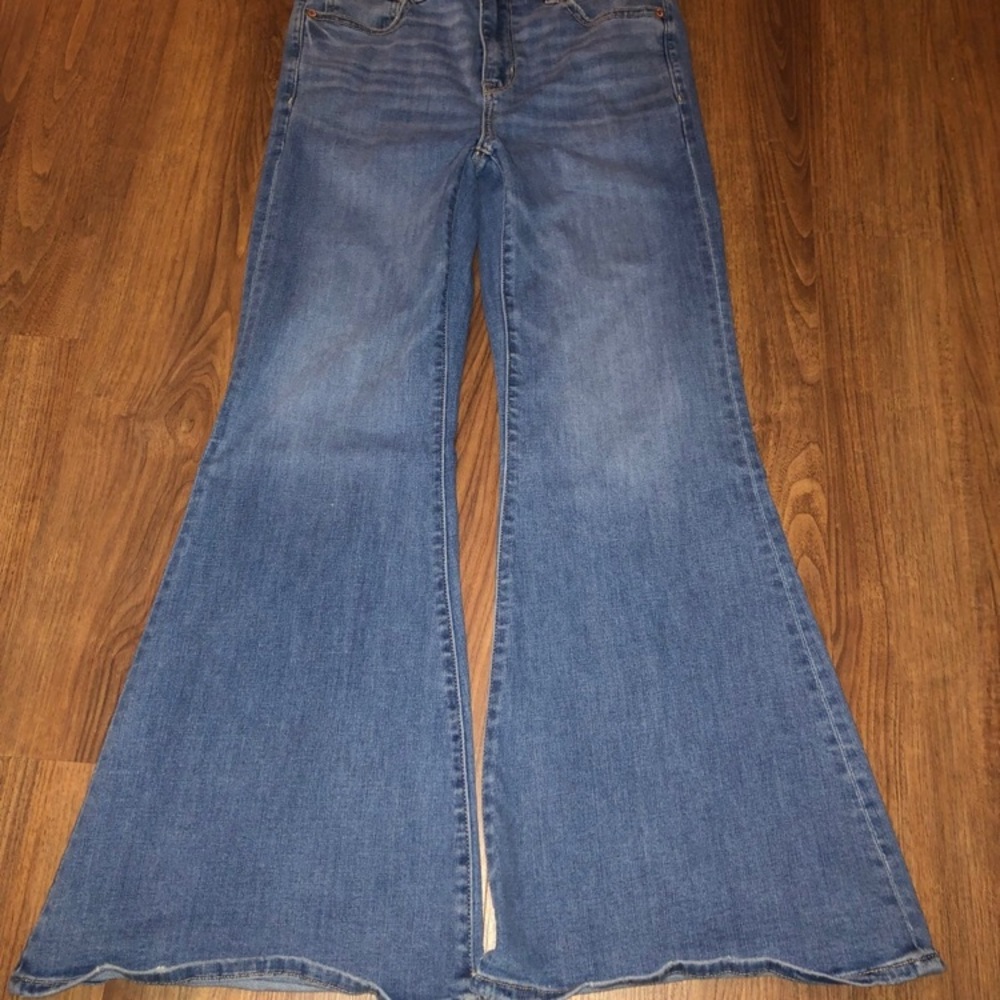 American Eagle Festival Flare Jeans